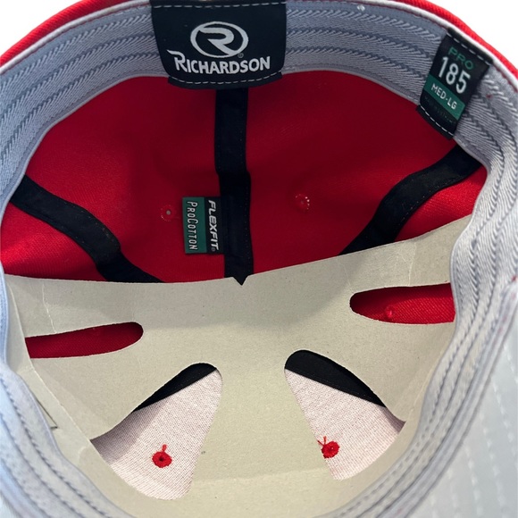 ‘UL’ - Red Moisture Wicking Flexfit Pro-cotton Hat - New with Insert - Picture 6 of 6